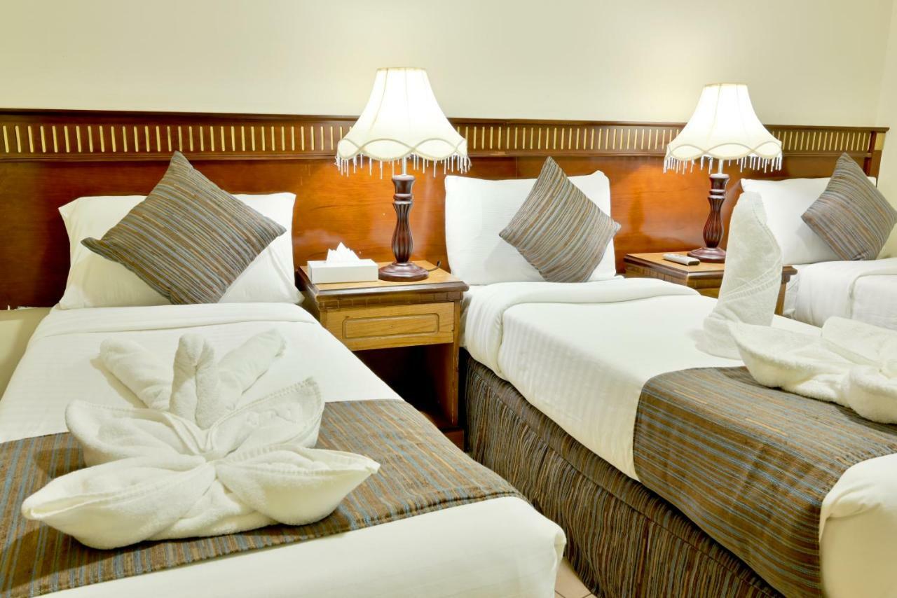 Hayah Taibah Hotel Medina Luaran gambar