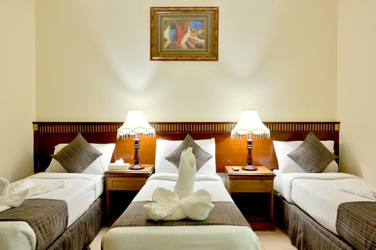 Hayah Taibah Hotel Medina Luaran gambar