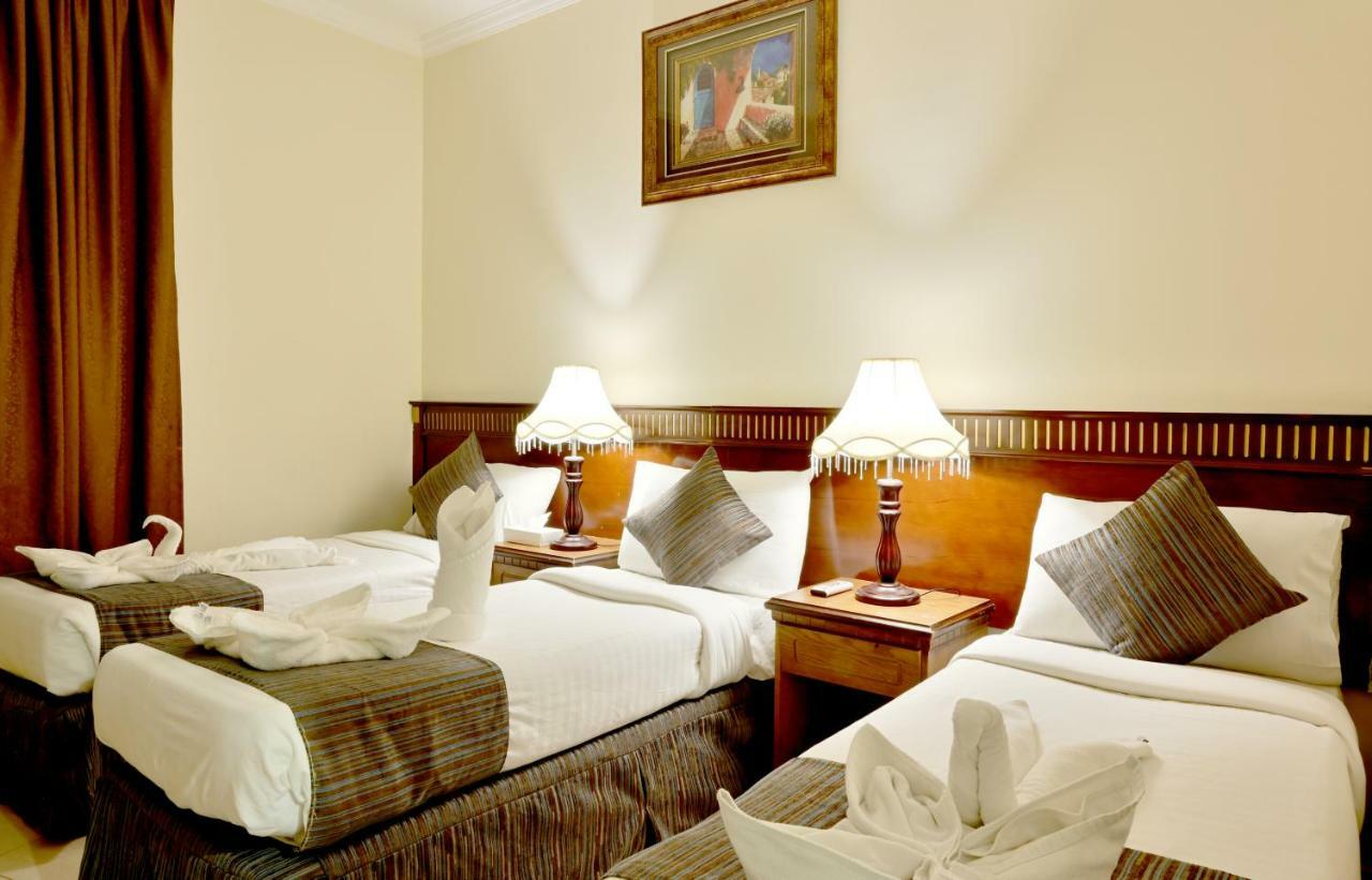 Hayah Taibah Hotel Medina Luaran gambar
