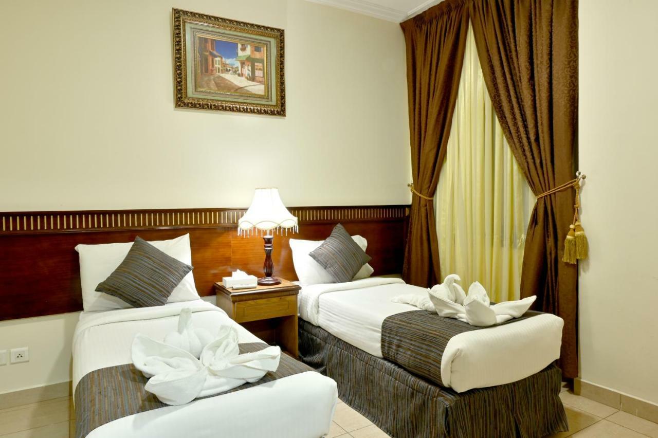 Hayah Taibah Hotel Medina Luaran gambar