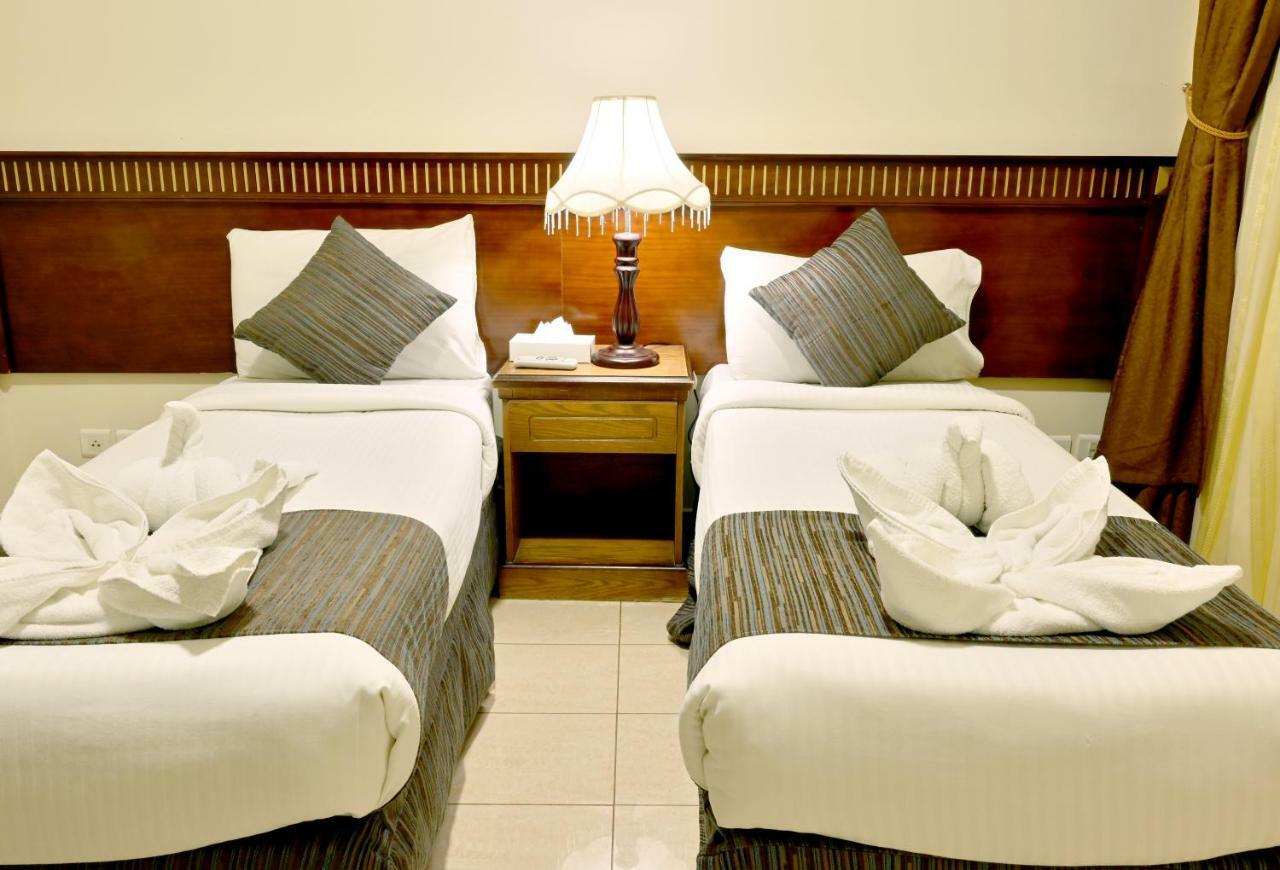 Hayah Taibah Hotel Medina Luaran gambar