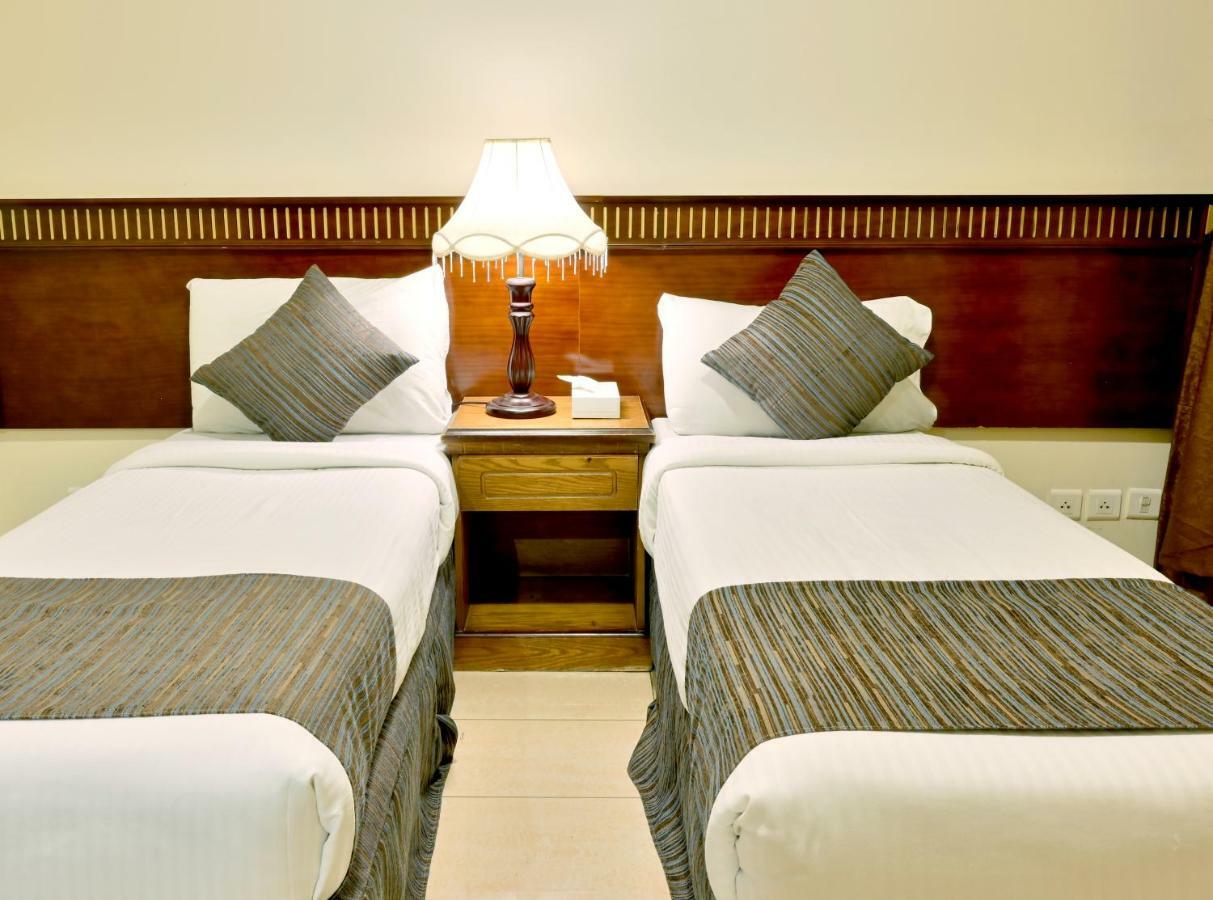Hayah Taibah Hotel Medina Luaran gambar